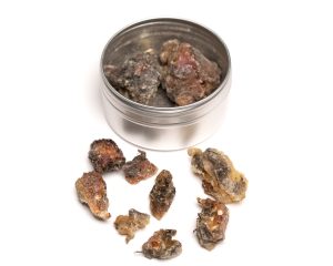 Aged spruce resin smoke box